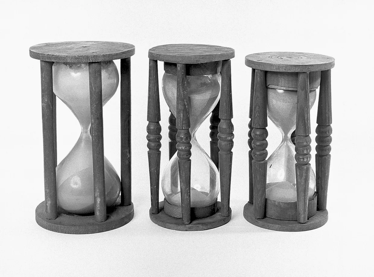 3 Hourglasses Wellcome L0011331