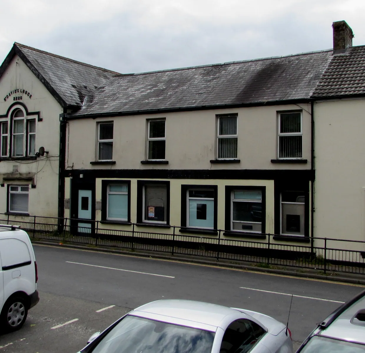 Former Lloyds Bank branch, High Street, Rhymney - geograph.org.uk - 6208375